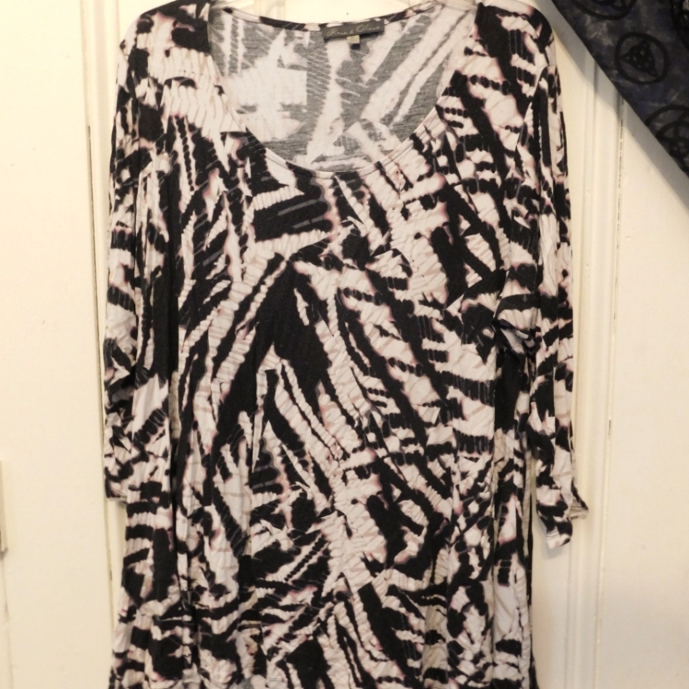 Business Casual Patterned Top - 3XL